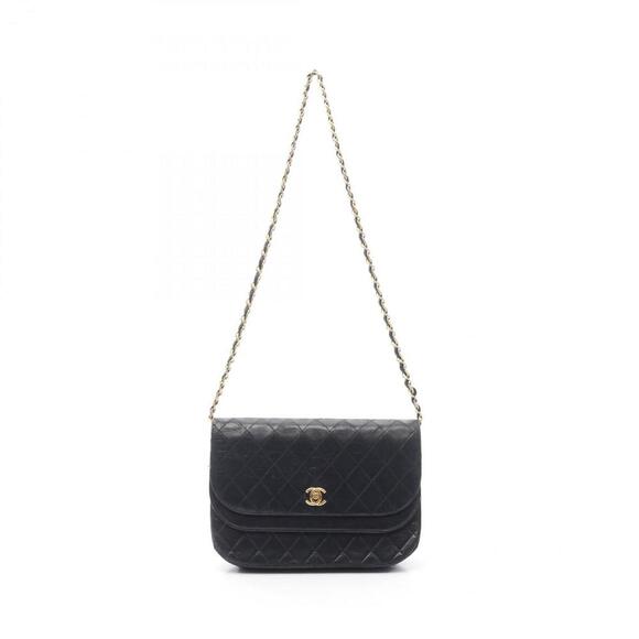 CHANEL Black Lambskin Leather Shoulder Bag - Picture 1 of 11